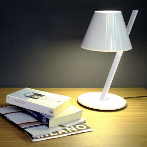  Artemide : lampe de table La Petite blanche Artemide 