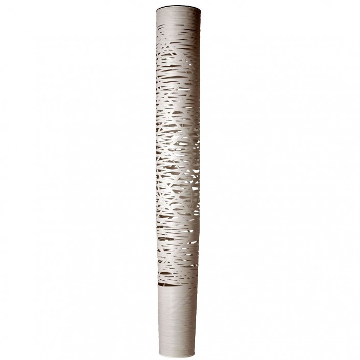lampadaire de la collection tress grande grège pour la marque Foscarini chez Valente Design