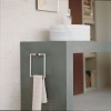 Porte serviette rond Metric chromé brillant et inox mat de la marque pomd'or