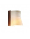 luminaire pour extérieur allumé Beacon en porcelaine blanche et teck de Royal Botania chez Valente Design