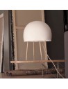 Lampe de table Kurage mise en scène