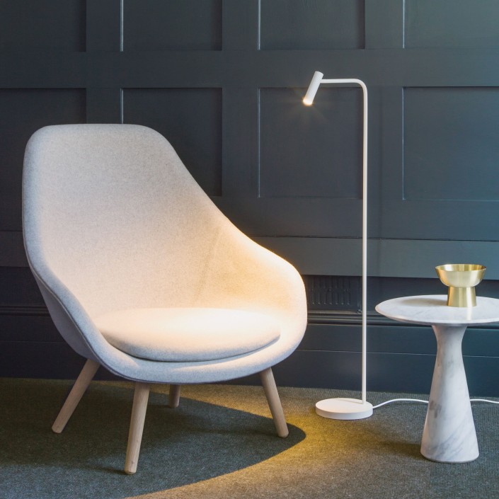 Lampadaire Enna Floor Led mise en scène astro lighting 