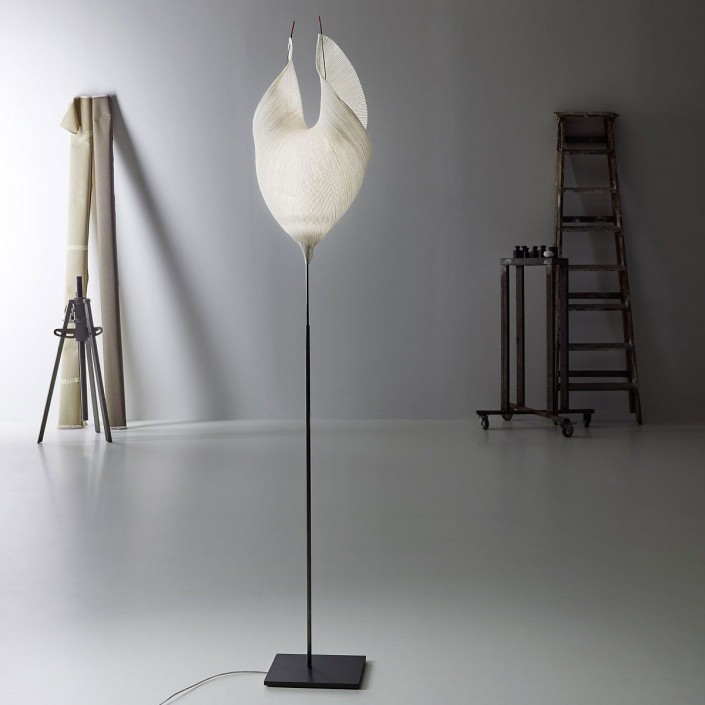 Valente-design-luminaires-Lampadaire-Babadul 