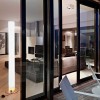 Lampadaire Stylos mise en scènes  de flos 