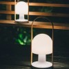 Lampe portable sans fil FollowMe Plus  Marset Valente Design éclairée