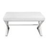 Banc de salle de bain, assise cuir blanc et structure Chrome : marque Decor Walther - Design Maiken Walther