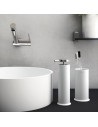 mise en scène distributeur blanc de savon liquide GEYSER de COSMIC - Valente Design