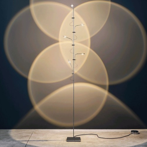 Lampadaire WA WA F nickel Catellani & Smith mise en scéne éclairé - Valente Design