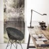 Lampe Aledin DEC de la marque KARTELL fumé - Valente Design - mise en scène bureau