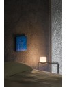 Lampe de table Gaku Wireless noir comme table de nuit - Flos - Valente Design