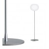 Lampadaire Glo-Ball F3 argent de Flos Valente Design Jasper Morrison détail pied