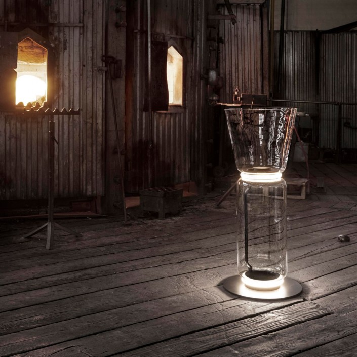 Lampe de sol Noctambule Floor 1de Flos Valente Design mise en scène