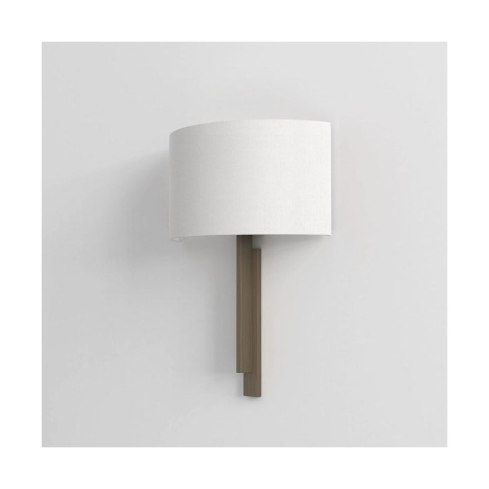 Vue d'ensemble applique Tate bronze abat-jour blanc Astro Lighting Valente Design