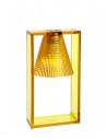 Lampe de table sculptée Light Air avec couleur ambre pour la marque Kartell vue de côté - Valente Design