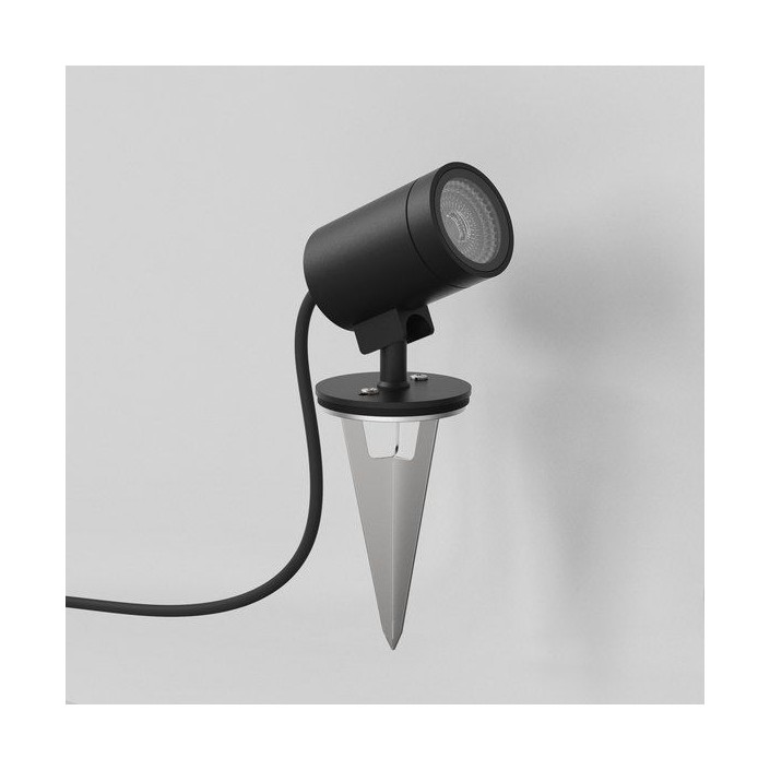 Bayville Spike Spot noir Astro Lighting Valente Design