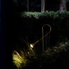 Luminaire sur piquet Syphaduepassi Catellani and Smith Valente Design dans jardin