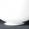 Zoom sur la base de la Lampe de table Gregg avec base blanche pour la marque Foscarini chez Valente Design