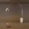 Lampadaire Arco LED Flos Pier Giacomo et Achille Castiglioni Valente Design mise en scène