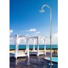 Douche de piscine ORIGO ALL STEEL Shower C50AS.M pomme de douche 200 mm S06 + mitigeur Fontealta Valente Design mise en scène