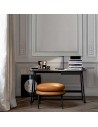 Lampe Oblique anthracite Flos Valente Design mise en scène bureau