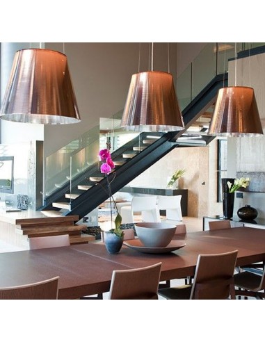 Suspension Ktribe S2 bronze de Philippe Starck pour Flos - Valente Design salle à manger