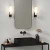 Mise en scène dans salle de bain applique kyoto LED noir mat Astro Lighting Valente Design
