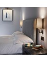 applique riva 350 bronze abat jour tissu blanc Astro Lighting Valente Design dans chambre