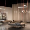 Suspension Wireline rose Flos Formafantasma Valente Design dans salon