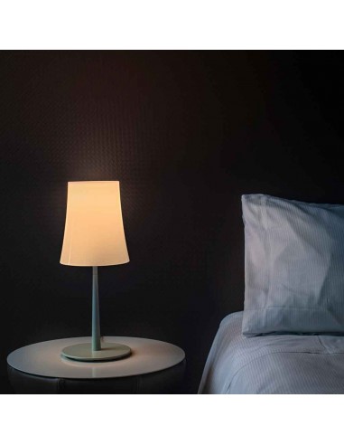 Lampe de table Birdie Easy bleu Foscarini Valente Design mise en scène chambre