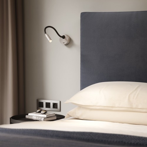 Applique Lucca Surface nickel mat Astro Lighting Valente Design mise en scène