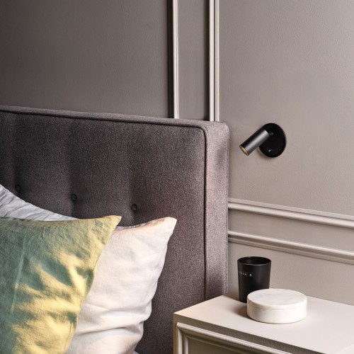 Applique Micro Recess Switched noir mat Astro Lighting Valente Design -en tête de lit