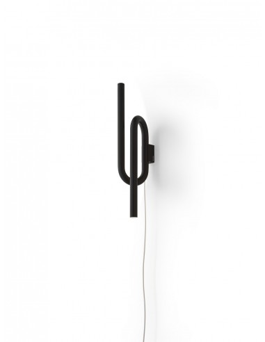 Applique Tobia noir avec prise Foscarini Valente Design