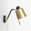 Applique Edward Wall noir mat abat-jour or mat Astro Lighting Valente Design de profil