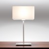 Lampe de table Park Lane Table nickel mat abat-jour blanc Astro Lighting Valente Design éclairée