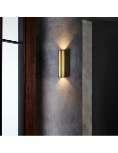 applique extérieure Ava 300 laiton Astro Lighting Valente Design mise en scène