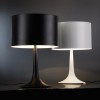 Lampe de table Spun Light T1 blanc et T2 noir Flos Valente Design