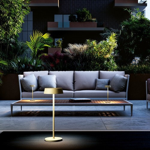 Lampe à poser sans fil Rod gris mousse DIESEL living with LODES - Valente Design mise en scène