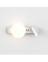 Applique Zeppo Reader blanc mat Astro Lighting Valente Design pose horizontale  éclairée