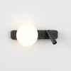 Applique Zeppo Reader noir mat Astro Lighting Valente Design pose horizontale éclairée