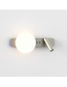 Applique Zeppo Reader nickel mat Astro Lighting Valente Design pose horizontale éclairée