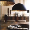 Suspension Stchu-Moon 02 feuilles or Catellani & Smith - Valente Design mise en scène table