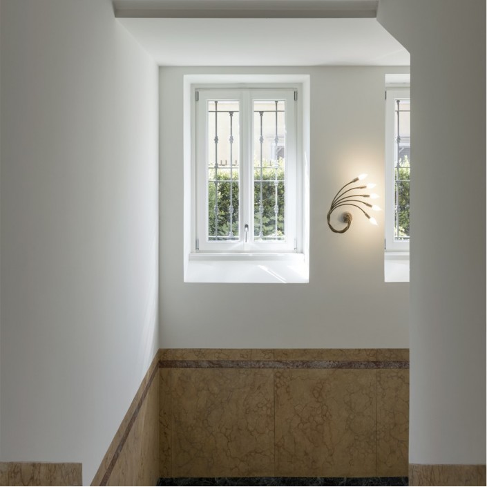 Applique Turciu 5 laiton Catellani And Smith - Valente Design mise en scène