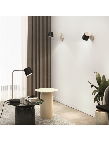 Applique Miura Wall nickel mat abat-jour noir mat Astro Lighting Valente - mise en scène