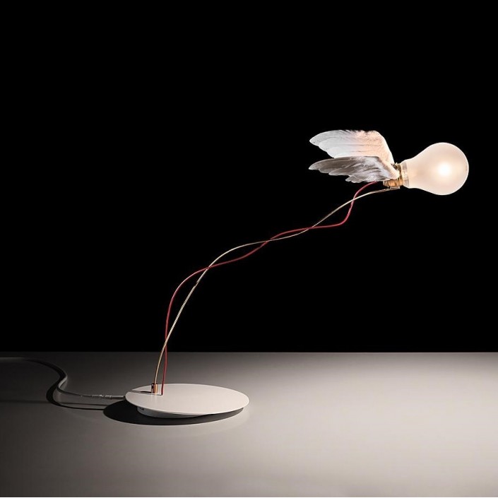 Lampe de table Lucellino Table Ingo Maurer - Valente Design éclairée