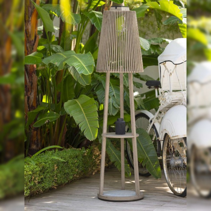 Lampadaire solaire Tecka Durateck Les Jardins - Valente Design sur terrasse