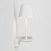 Applique Ito blanc mat Astro Lighting Valente Design - éclairée de profil