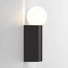 Applique Ortona single noir mat Astro Lighting Valente Design allumée de profil