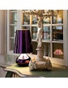Lampe de table Cindy violet  Kartell - Valente Design - éclairée sur table