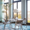 Suspension FL/Y opaque mat blanc Kartell - Valente Design - mise en scène salle à manger