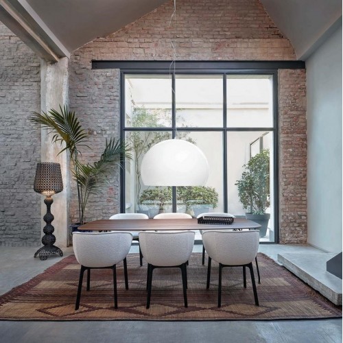 Big FL/Y Glossy Opaque blanc Kartell - Valente Design - mise en scène salon
